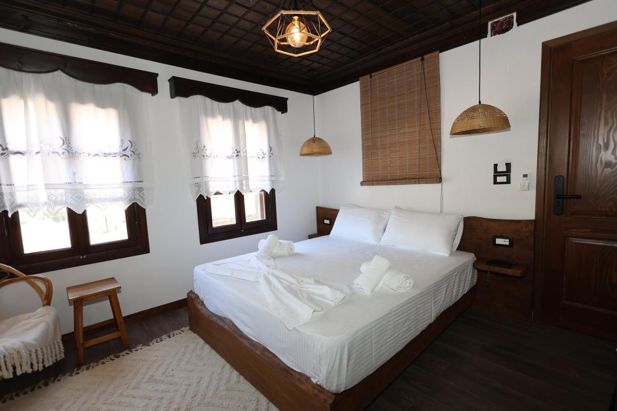 Ador Boutique Hotel Berat Extérieur photo