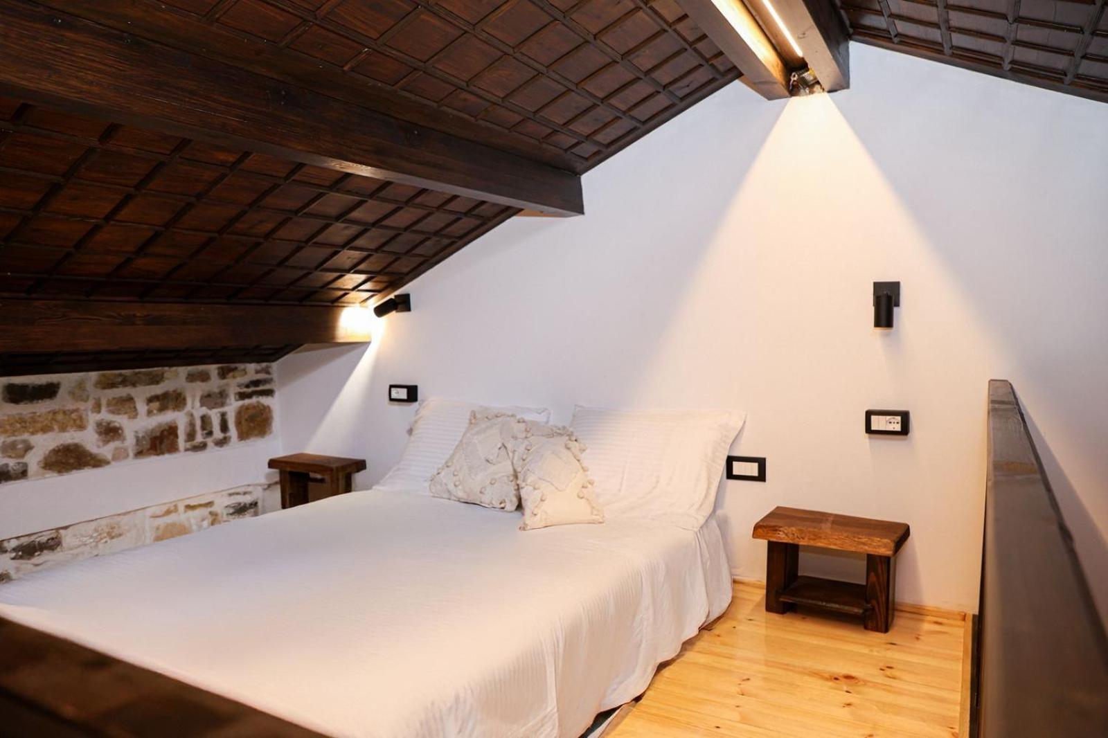 Ador Boutique Hotel Berat Extérieur photo