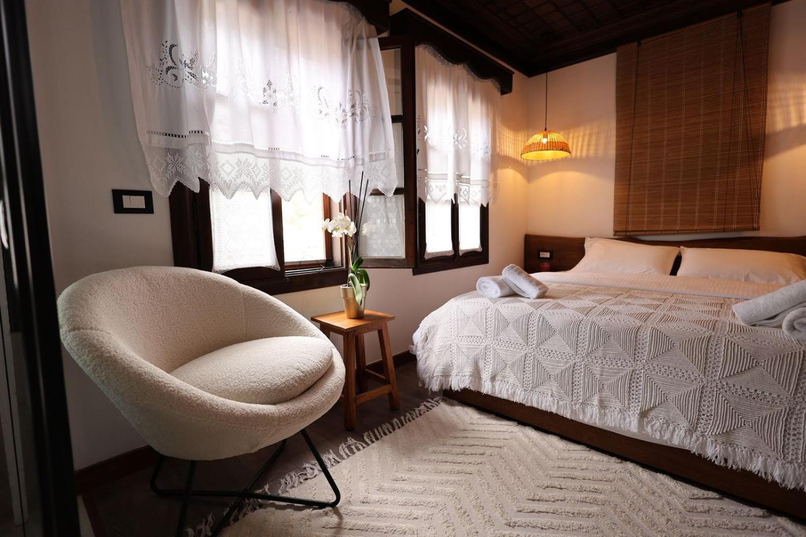 Ador Boutique Hotel Berat Extérieur photo