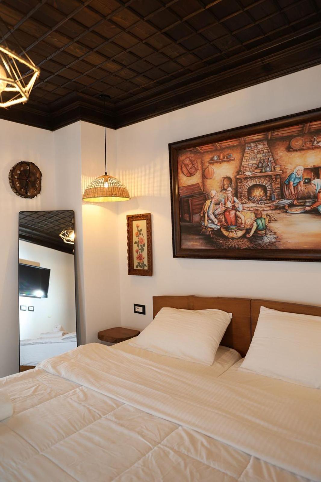 Ador Boutique Hotel Berat Extérieur photo